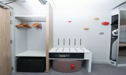 هتل هالیدی این اکسپرس ایروان